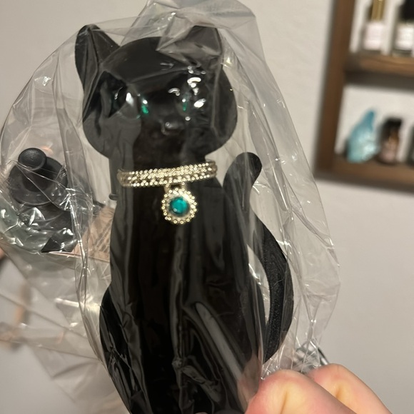 Bath and Body Works Cat With Wallflower Plug w/ Marshmallow Fireside Wallflower - Picture 4 of 4